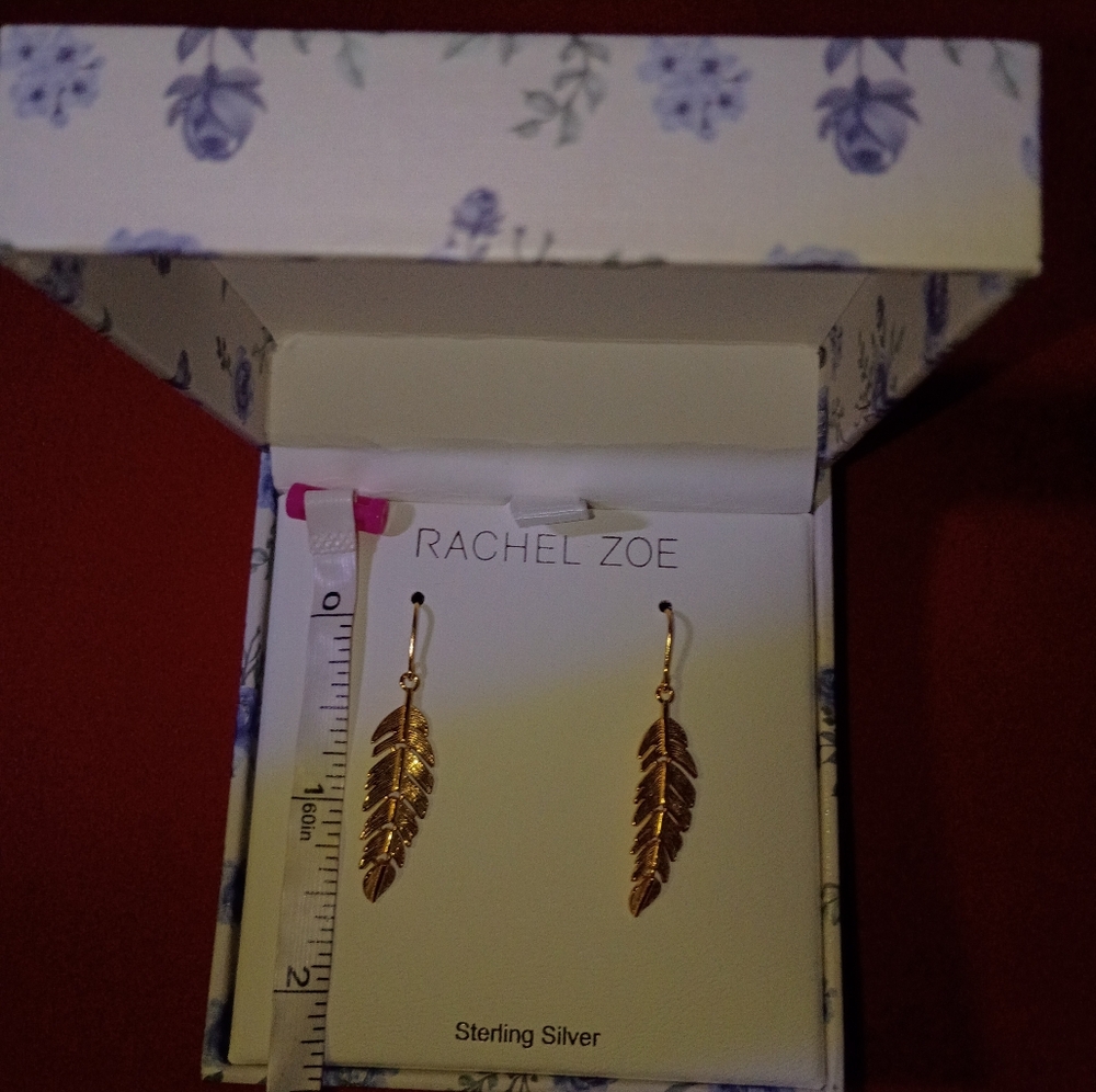 Authentic NIB - Picture 4 of 7